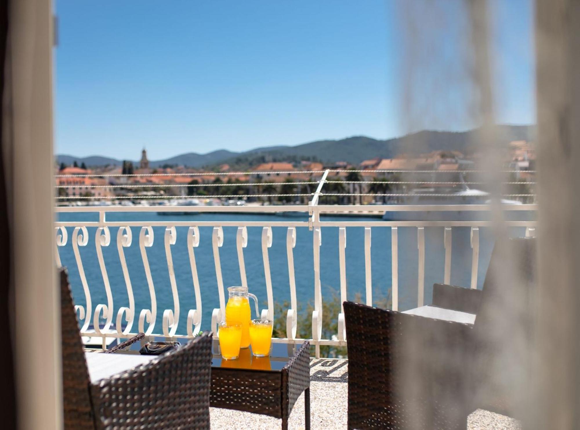 Seaside Franica Apartment *