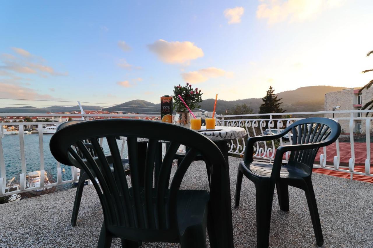 Seaside Franica Apartment