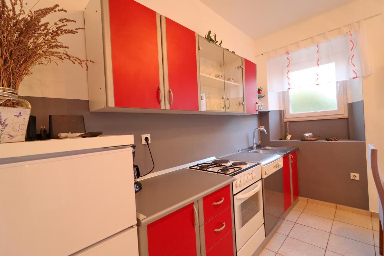 Apartment Seaside Franica *